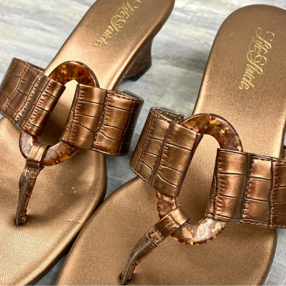 Life Stride “Fabulous” Bronze Wedge Thong Sandal Low Wedge Heel Comfort Croc 7M - Picture 11 of 16